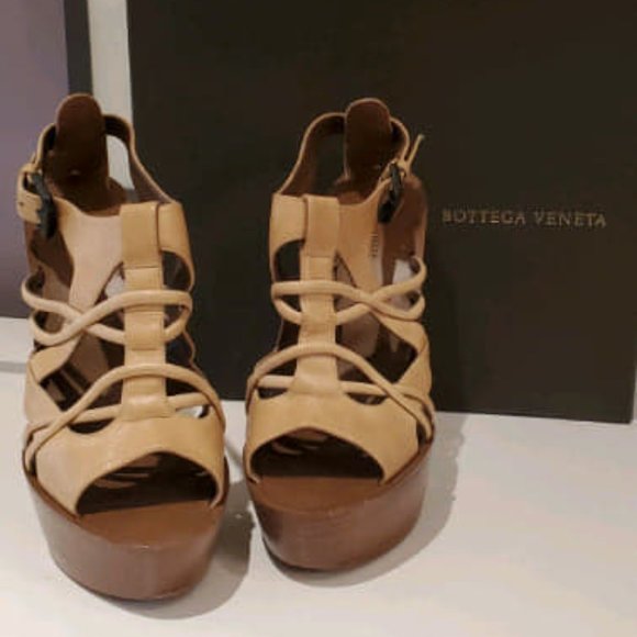 Bottega Veneta Platform Sandals - SIZE 10 - Picture 4 of 7